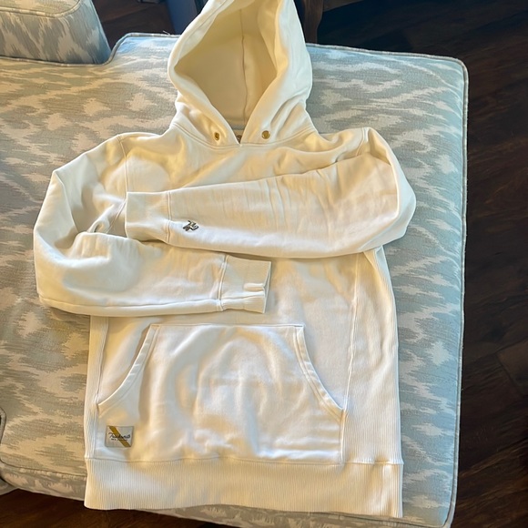 Tracksmith Other - Mens Tracksmith Trackhouse sweatshirt in off white or cream color